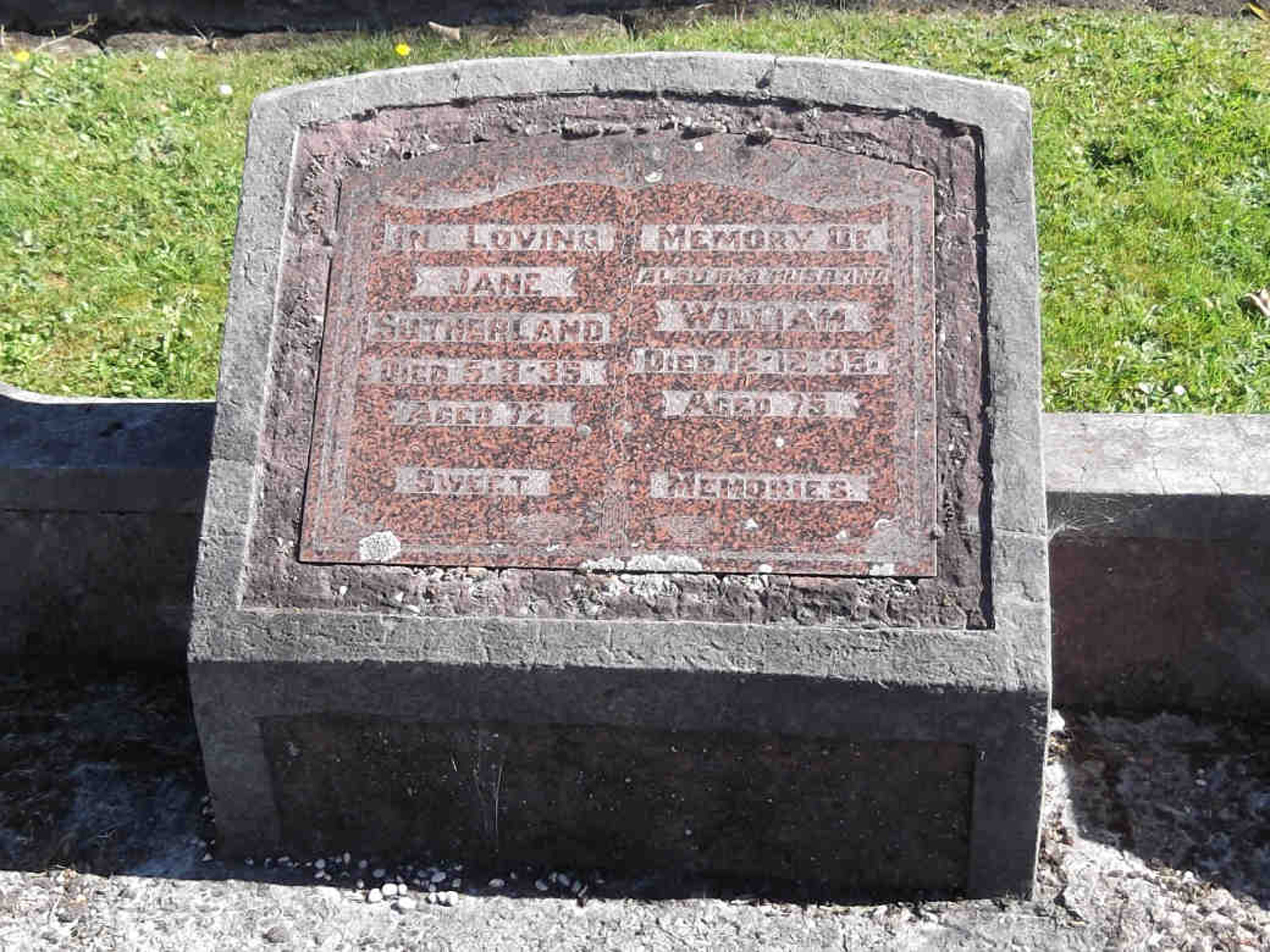 Photo of headstones/Jane Sutherland d 1935 hdstn Waitati